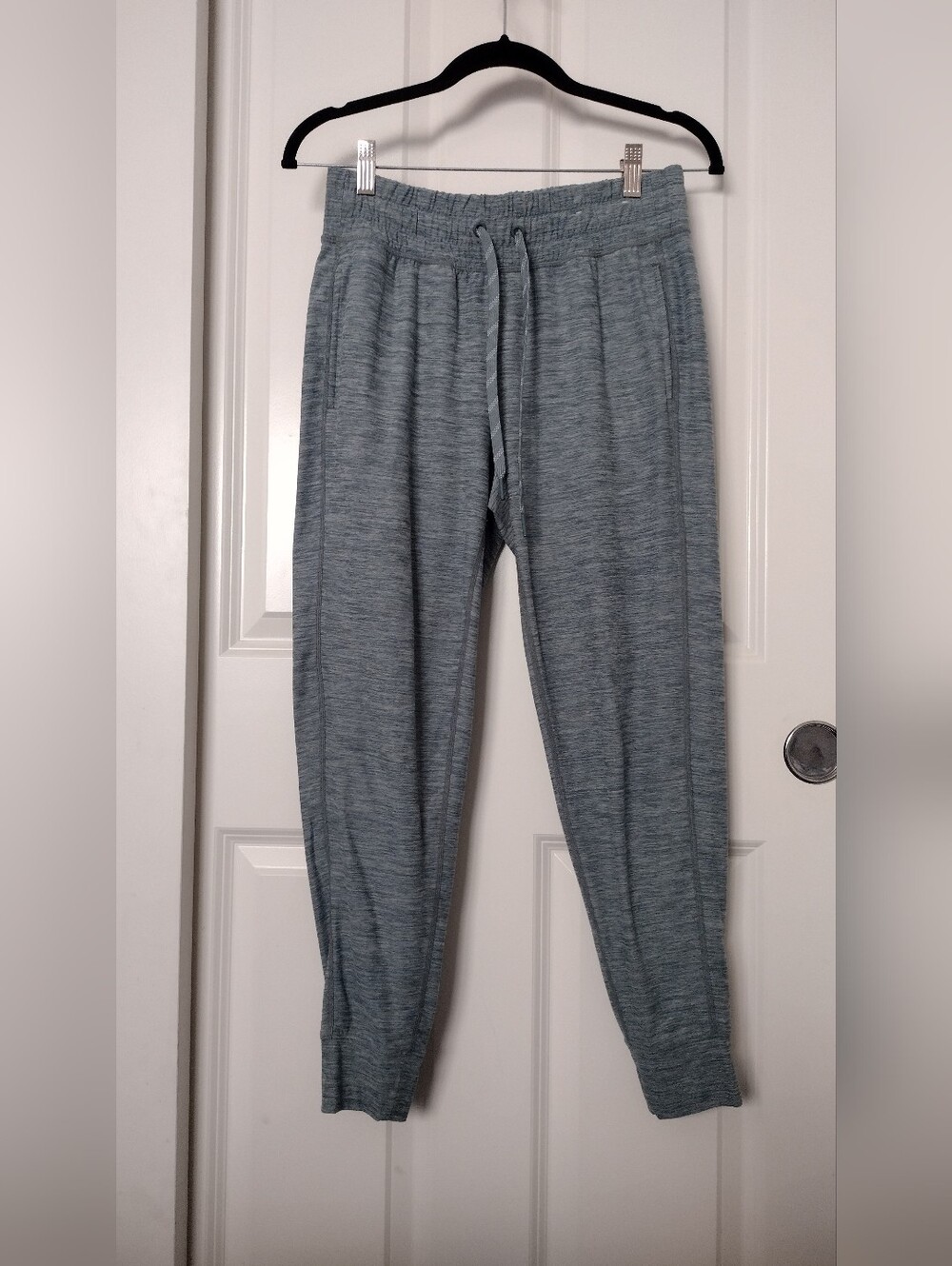 Women's Heather Gray Drawstring Jogger Pants